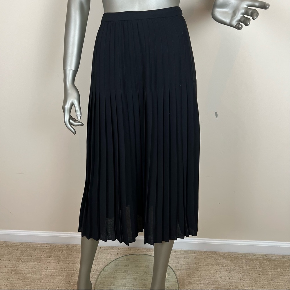 Vince 2 Pleated Sheer A-Line Midi Skirt. Lined, Slit in Front Dressy Sexy Party